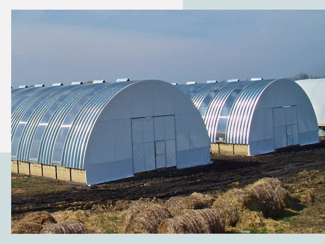 Сельскохозяйственные здания в Слободской