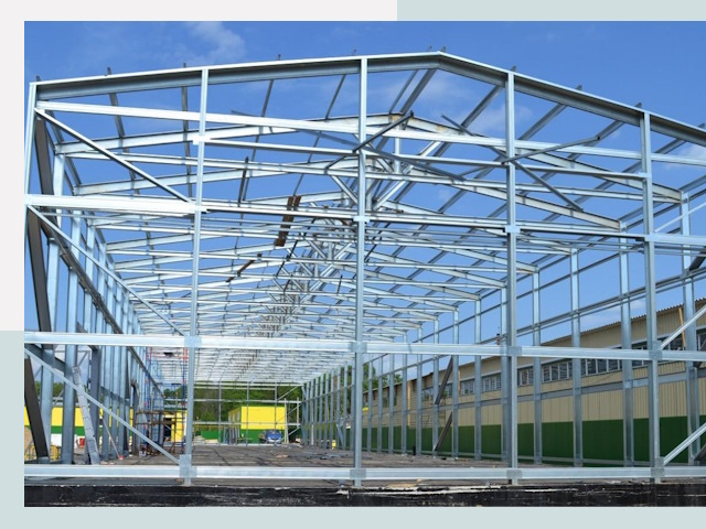 Строительство фабрик в Слободской