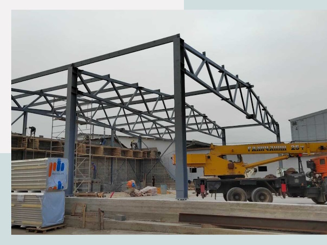 Строительство цехов в Слободской