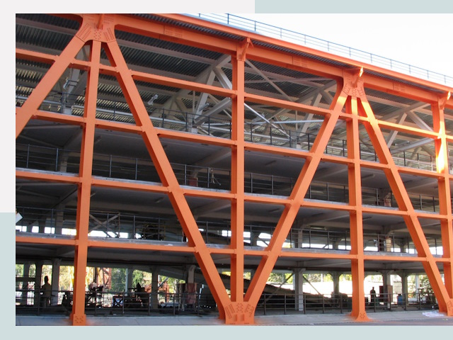 Многоуровневые паркинги в Слободской от 618 руб.