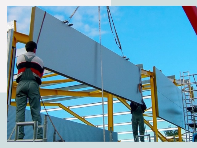 Монтаж сэндвич-панелей в Слободской от 618 руб.